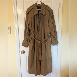 Pristine 80s Vintage Burberry Nova Lined Trench Coat 42R